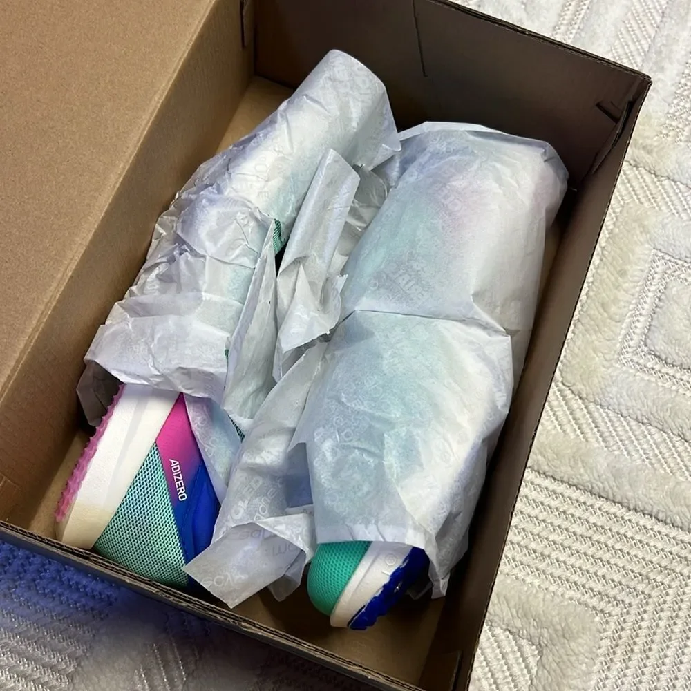 ADIDAS - Unisex Adizero Avanti (Pulse Mint/Core Black/Lucid Blue)